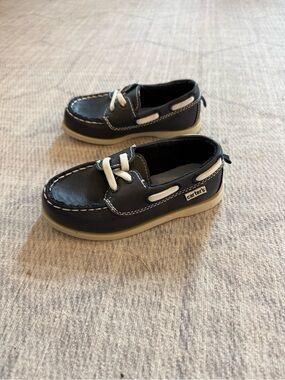Carter’s Navy and White Kids Boat Shoes 8
